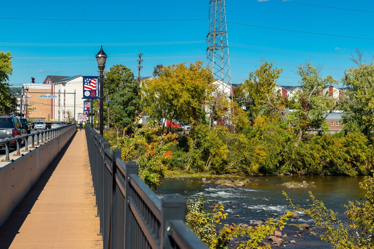 Bound Brook Border, NJ - Citizen Bound Brook | Connected to Shopping, Transit & More